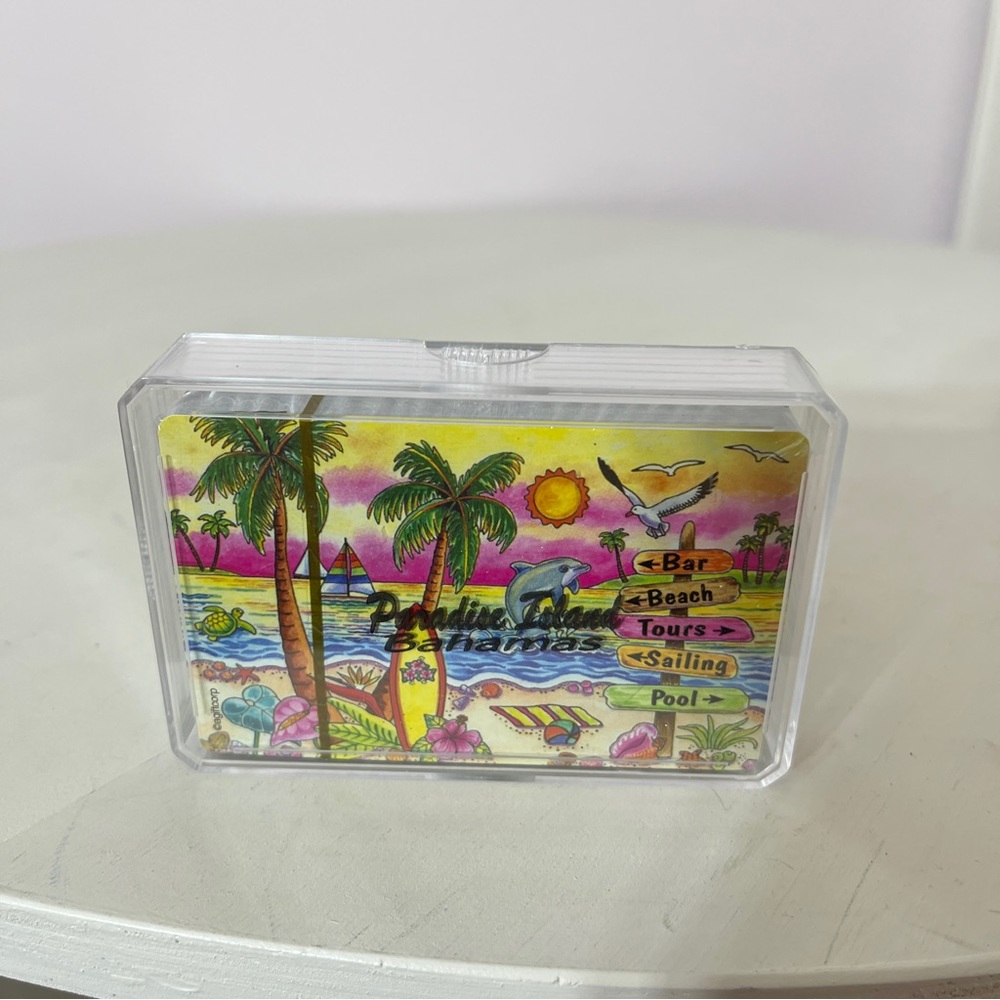 Bahamas play cards